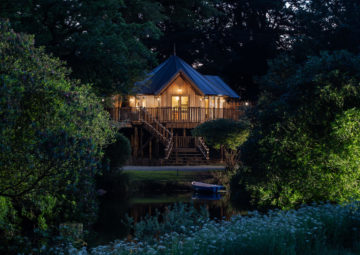 Treehouse on the Lake