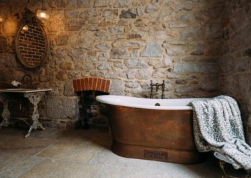 Host St Ives bath