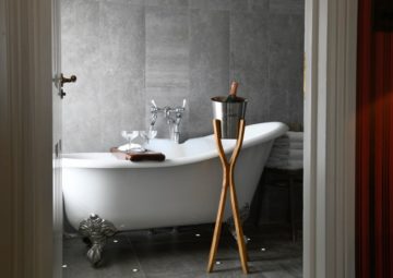 Bath at Padstow Townhouse